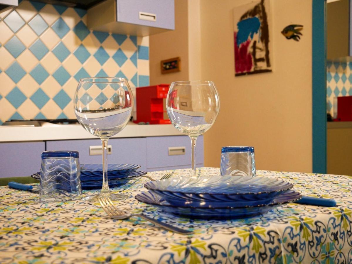Mare Roccia Beachfront Apartment Taormina Exterior photo
